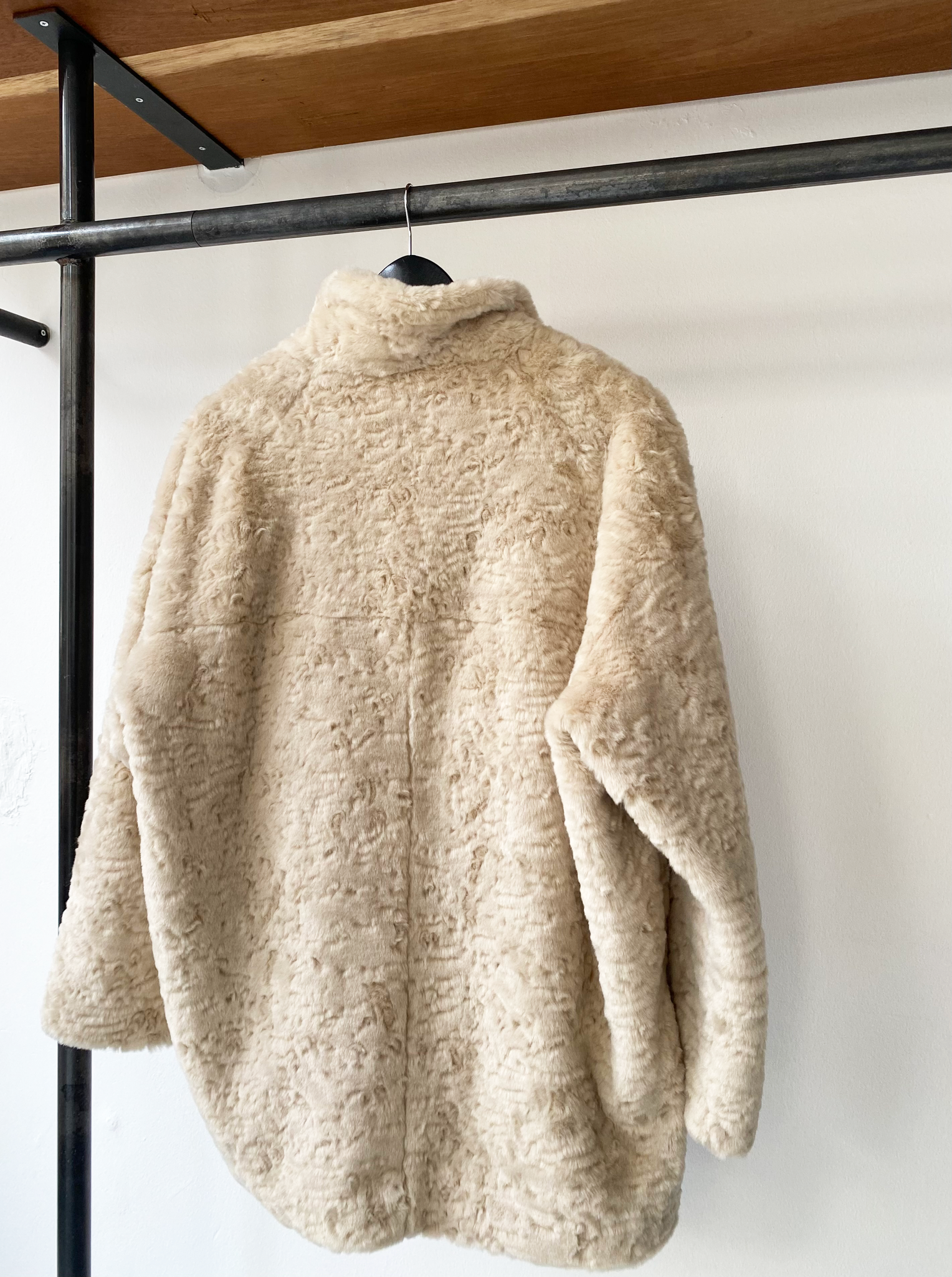 Just Female fake fur coat size XS