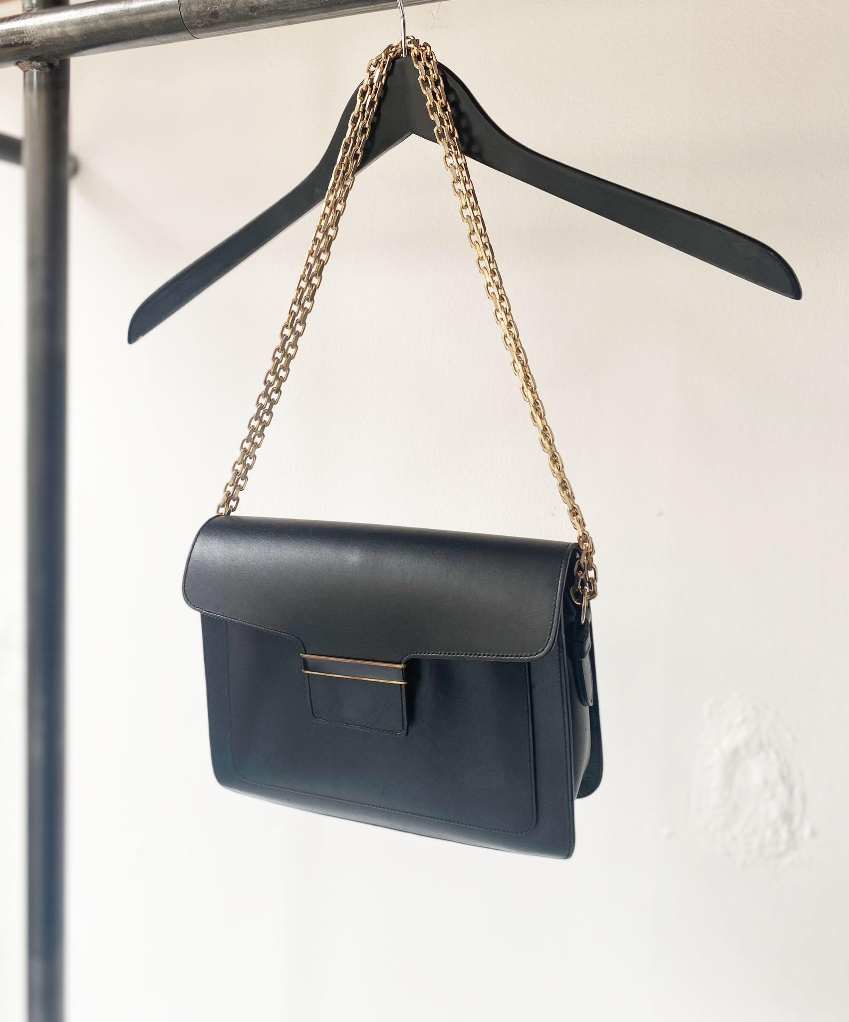 Vanessa Seward leather bag with chain