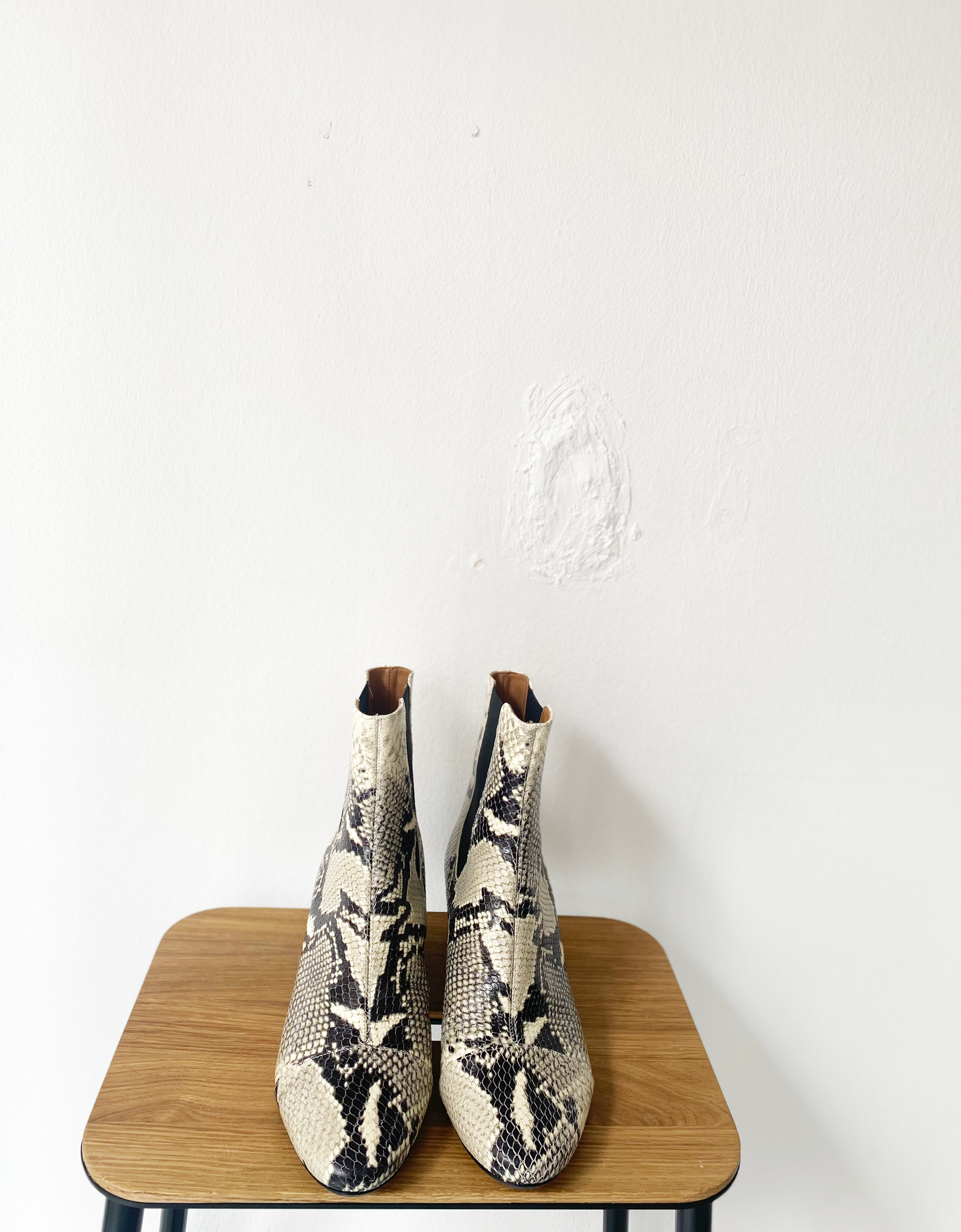 Isabel Marant chalk python boots size 39