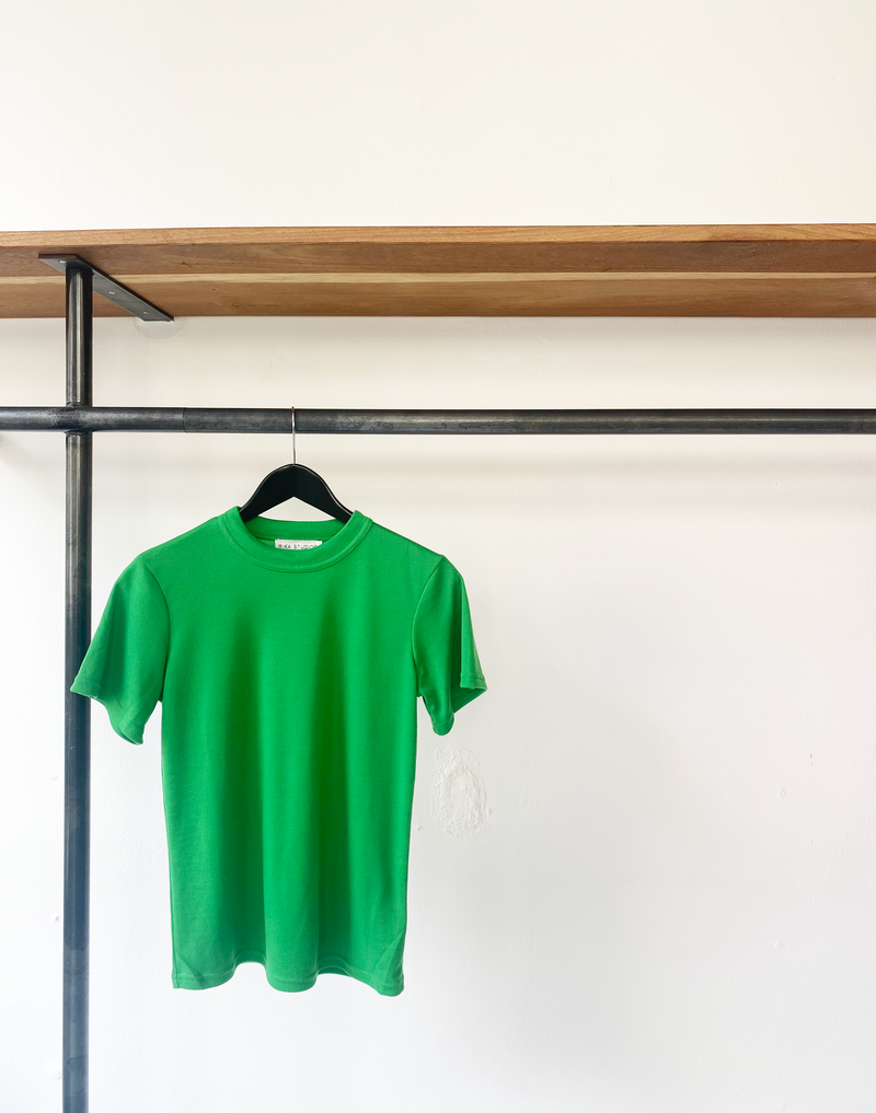 Studios green polyester t-shirt size XS