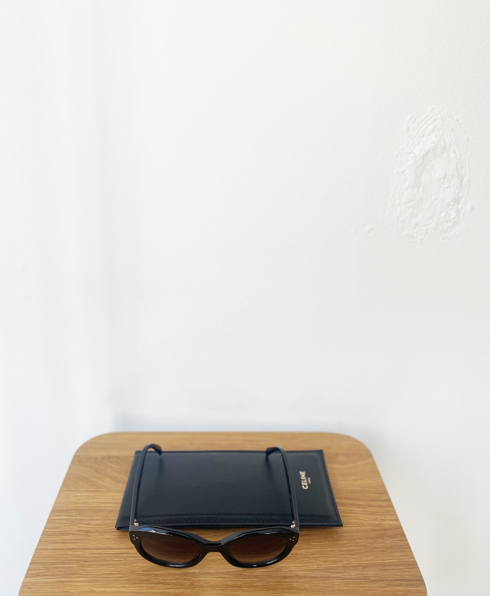 Céline Paris round sunglasses black