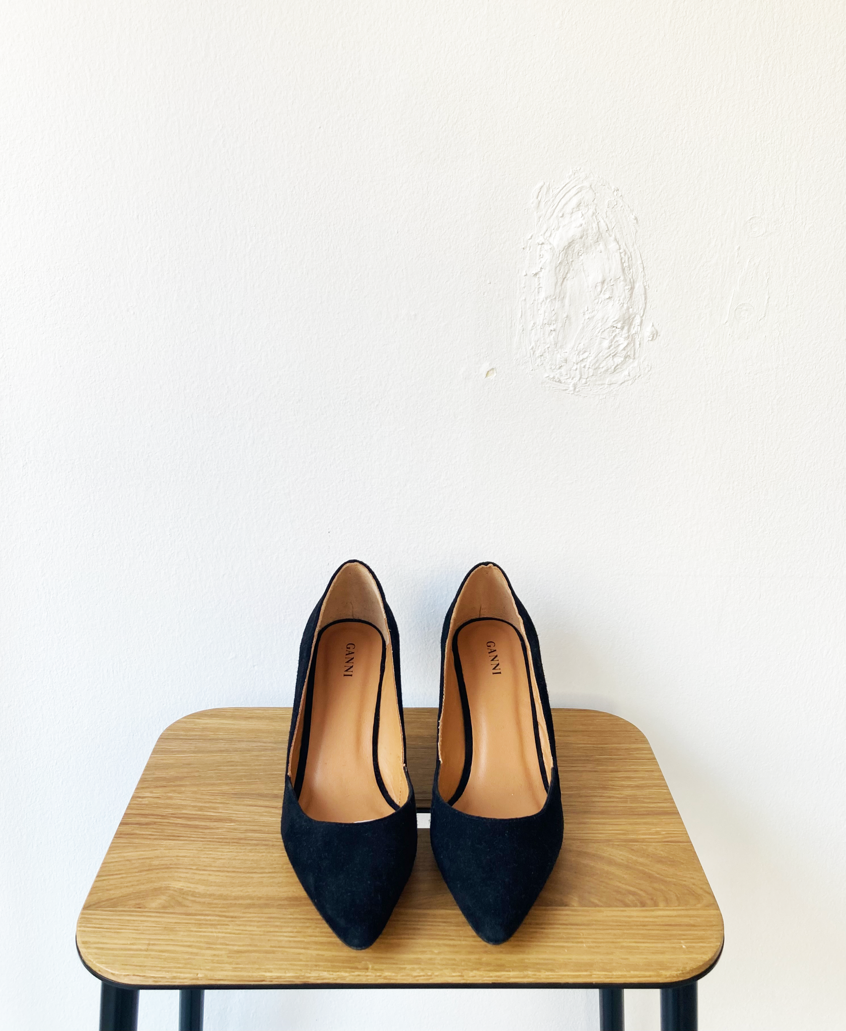 GANNI black suede pumps size 36