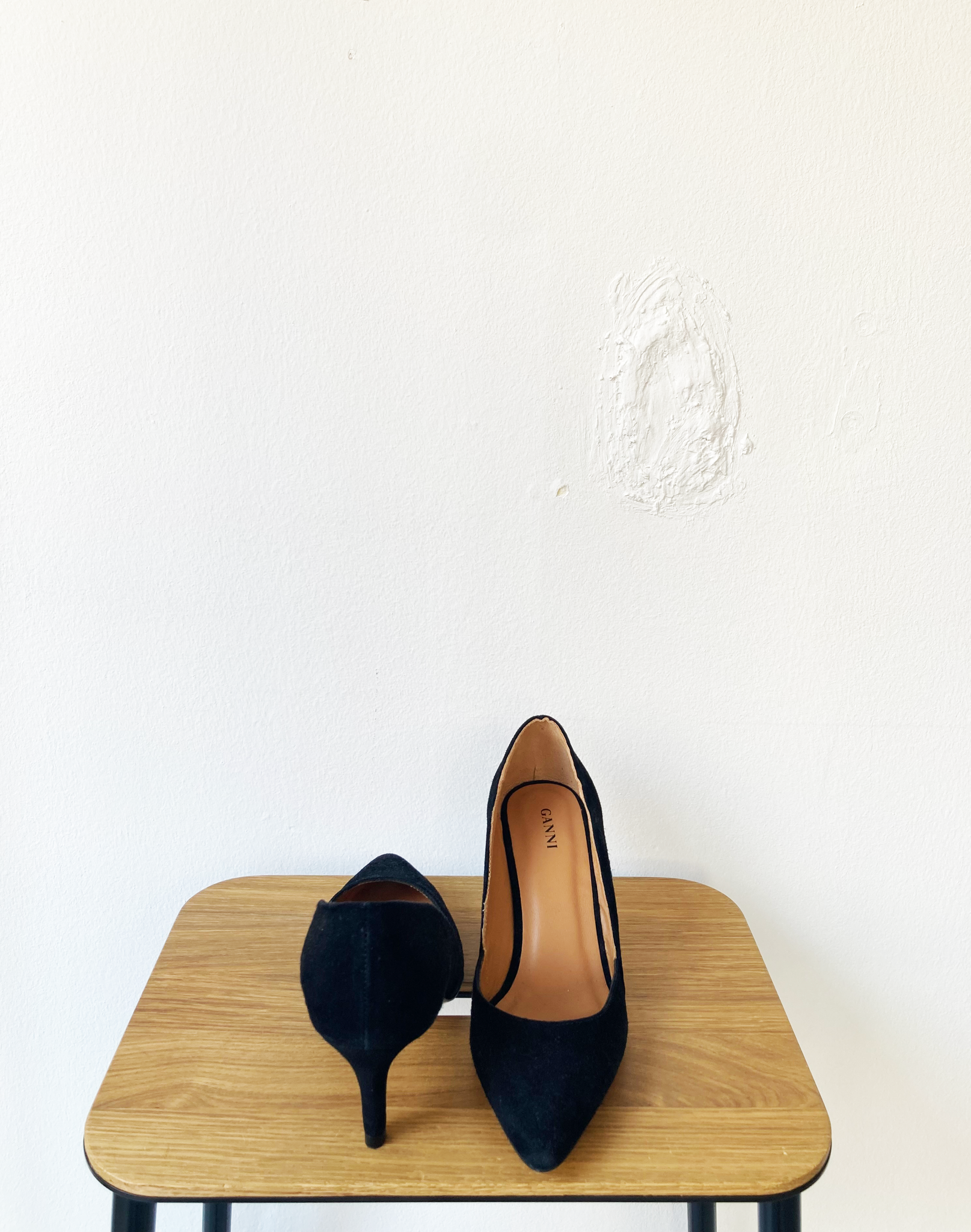 GANNI black suede pumps size 36