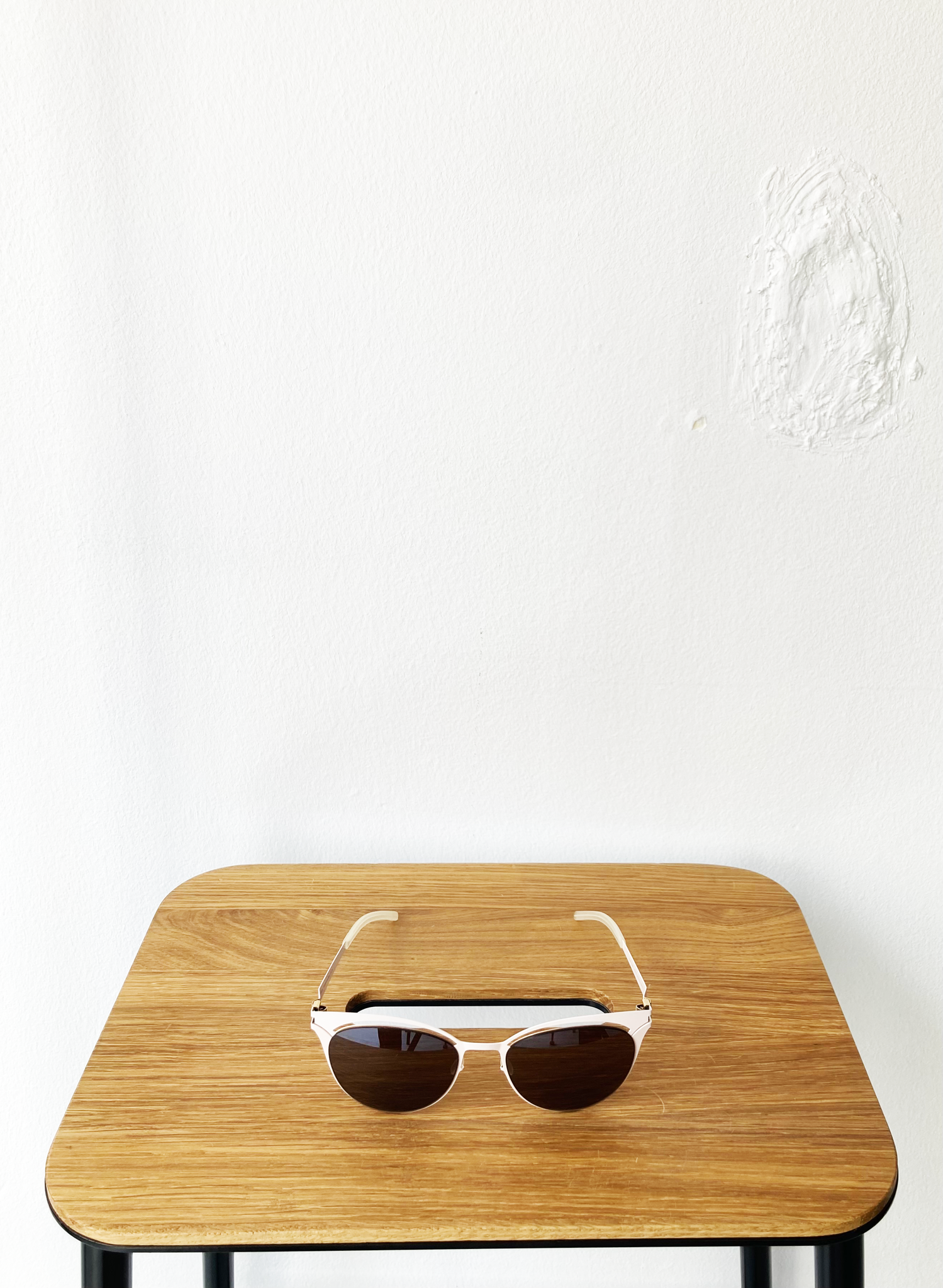 Mykita berlin white cara sunglasses