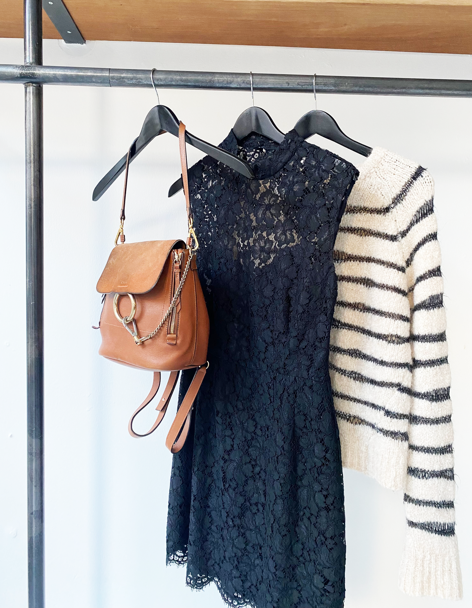 Chloé cognac leather chain backbag