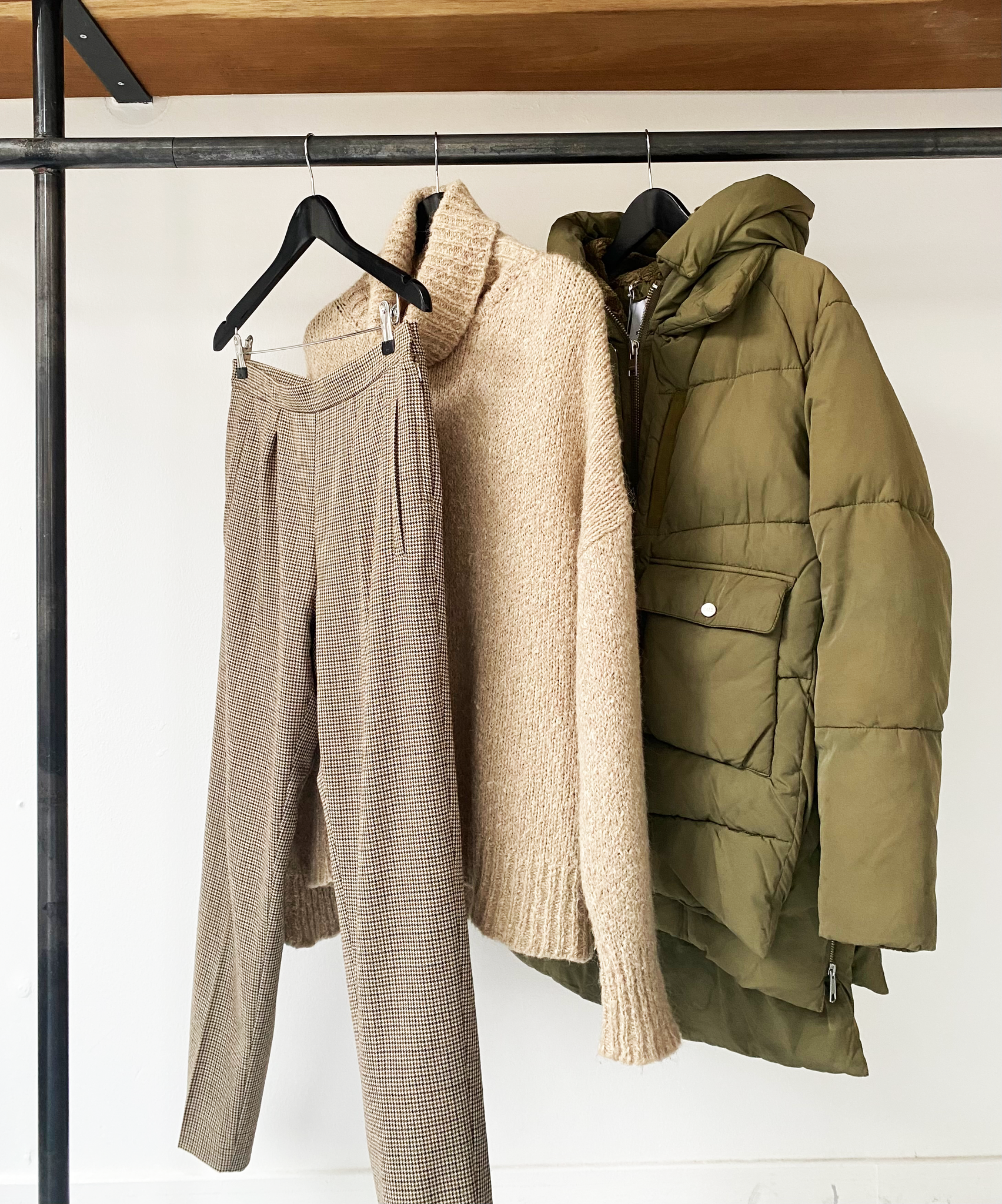 Isabel Marant Étoile cable-knit turtleneck sand knit size 38