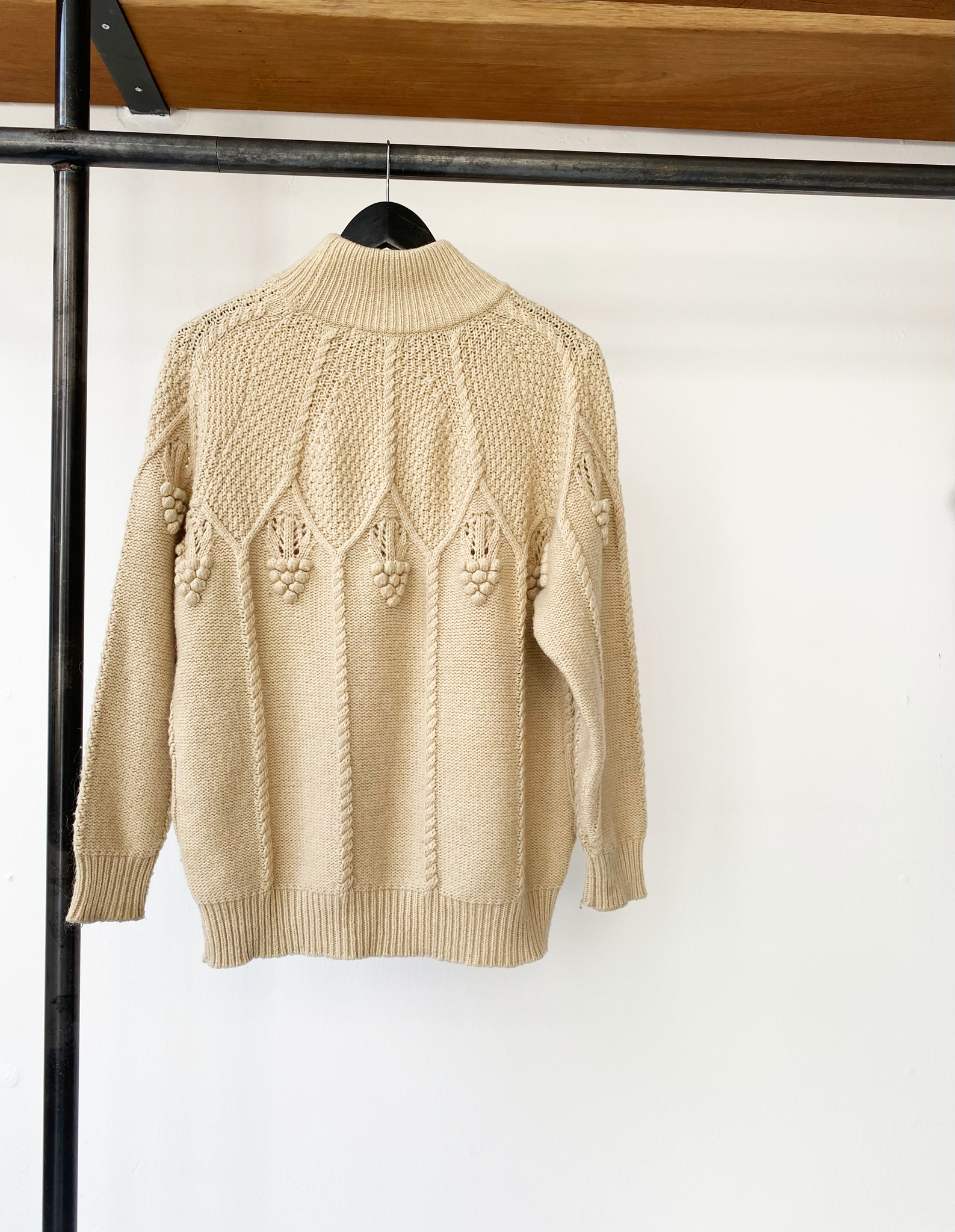 Sessun camel mohair knit size M