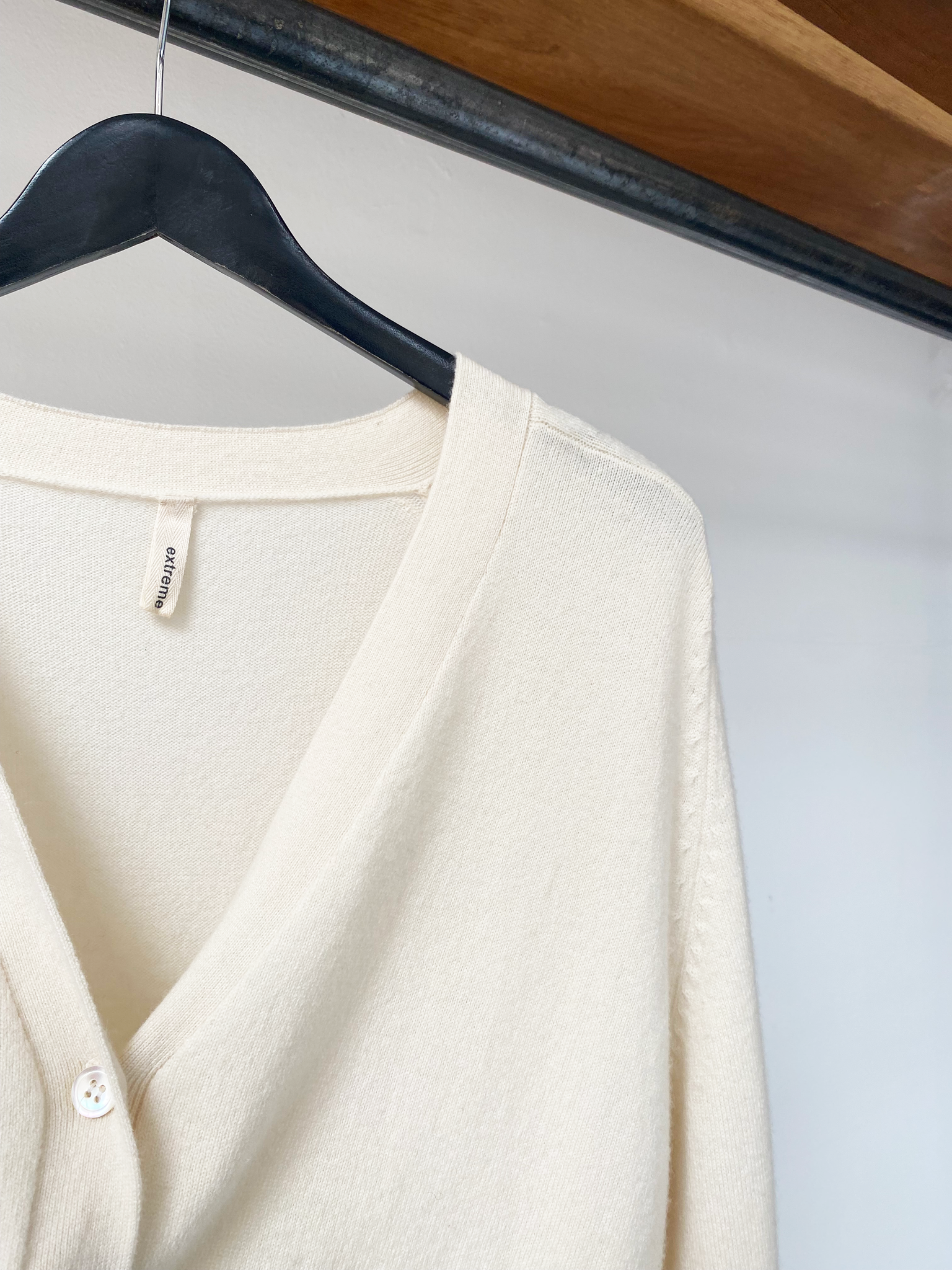 extreme cashmere off-white cardigan one size