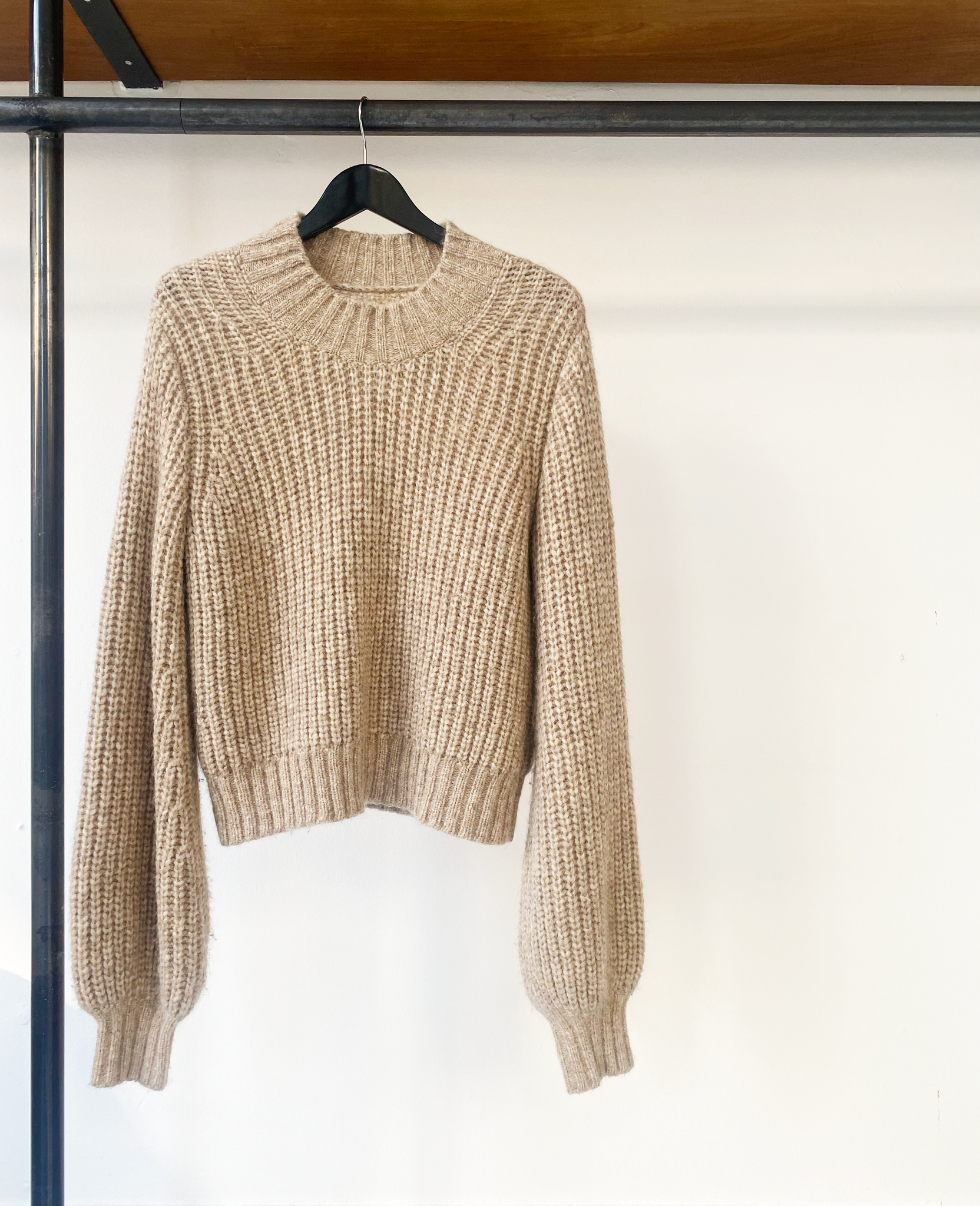 Dôen merino wool knit size M