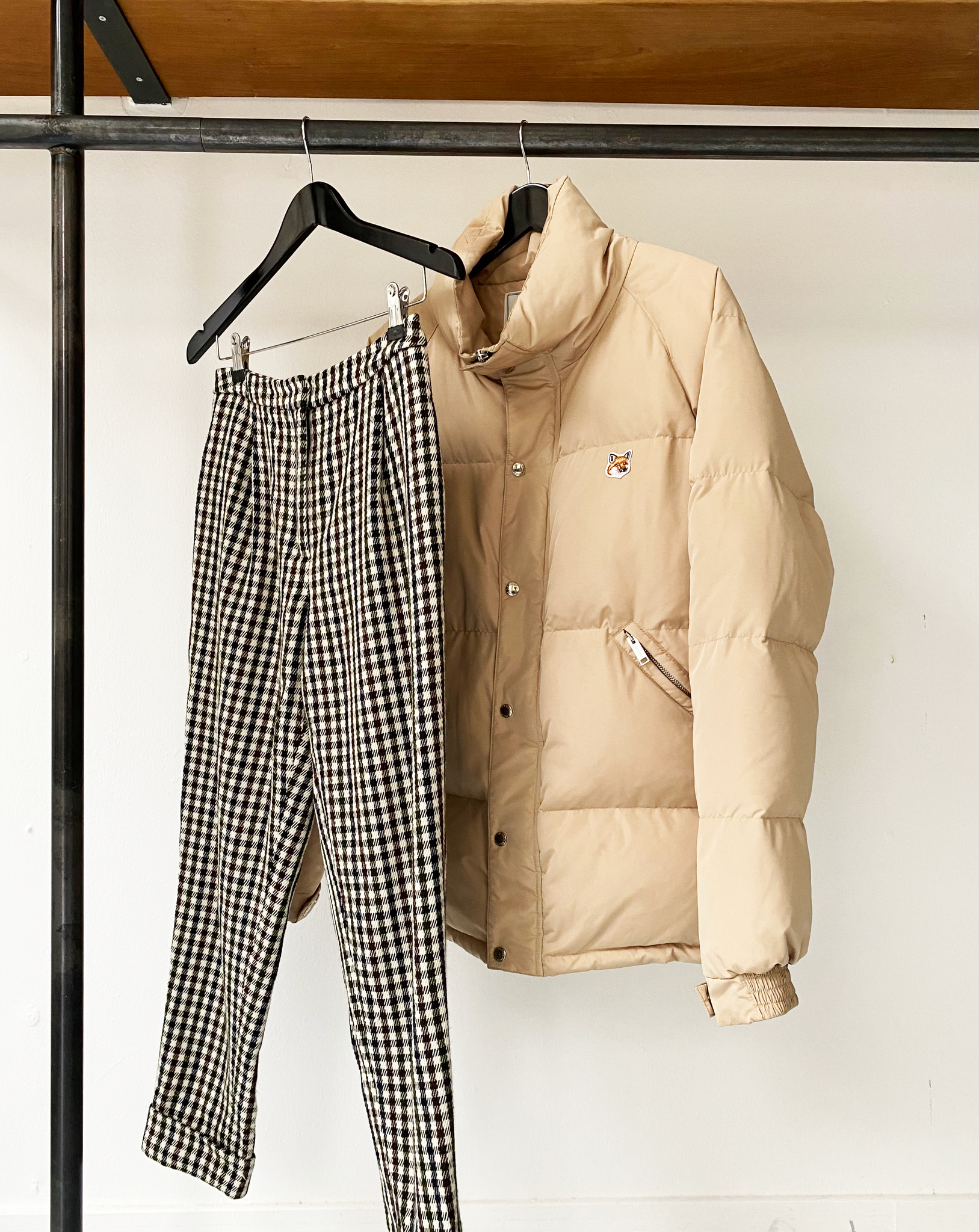 Maison Kitsuné classic puffer jacket beige size S