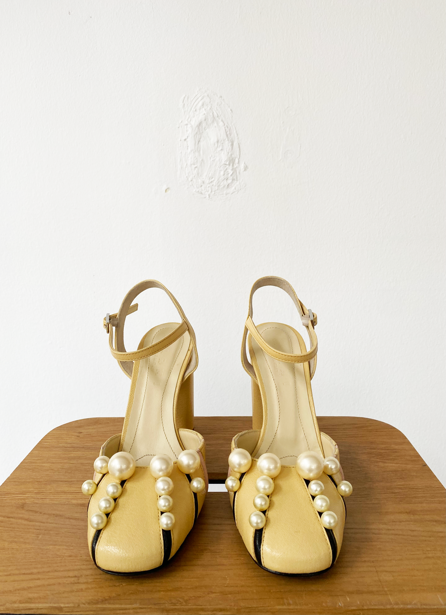 Marni leather pearl sandals size 36