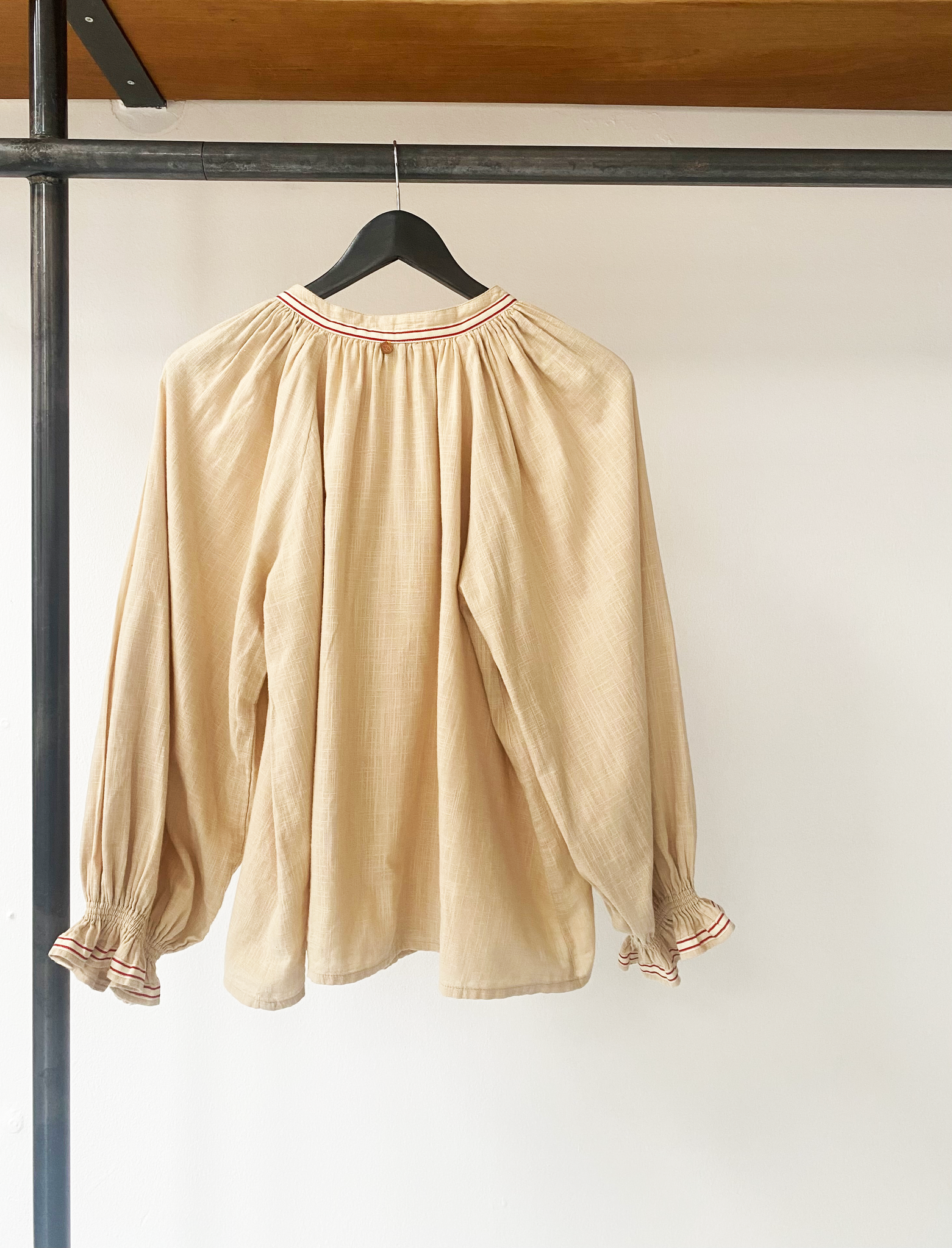 Antik Batik embroidered flowers top size S