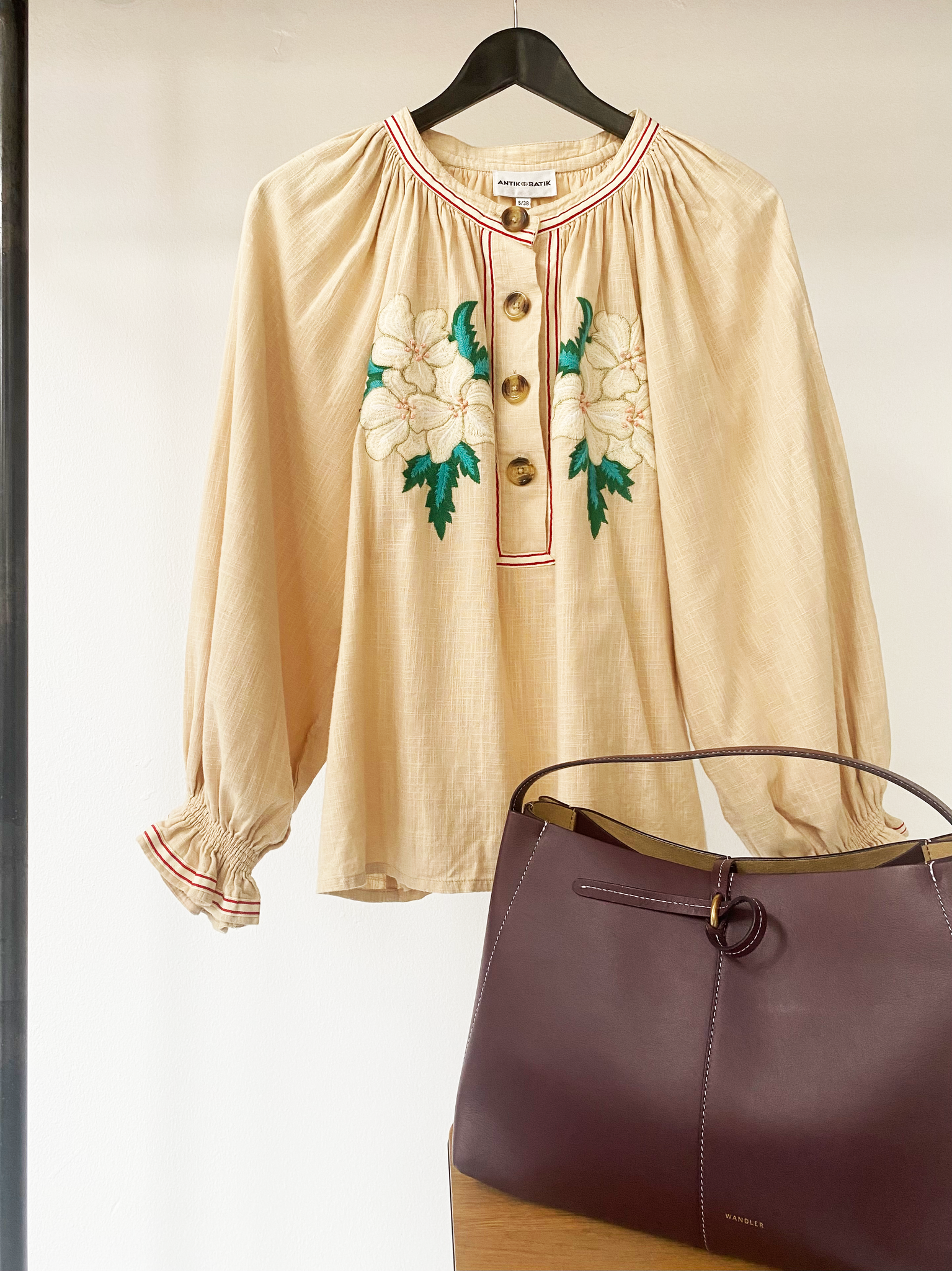 Antik Batik embroidered flowers top size S