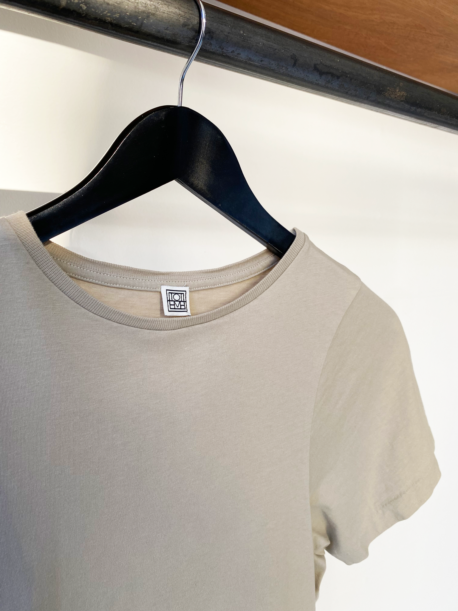 Totême taupe-brown organic cotton tee size XS