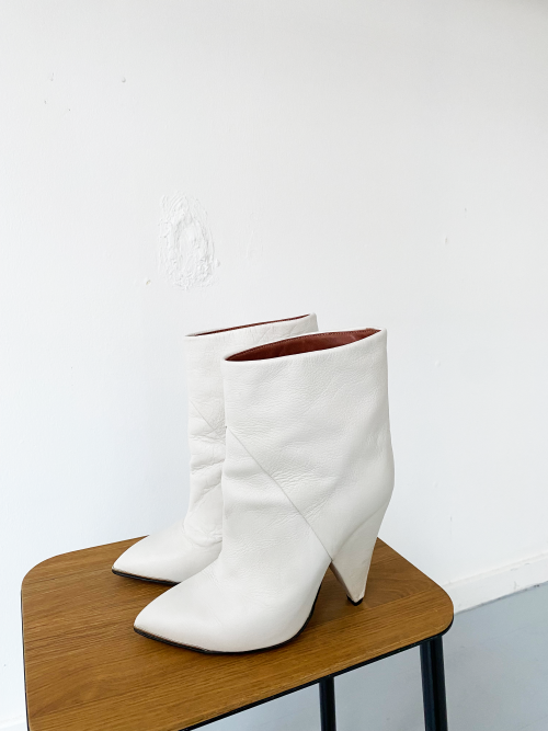 IRO off-white leather ankle boots size 38