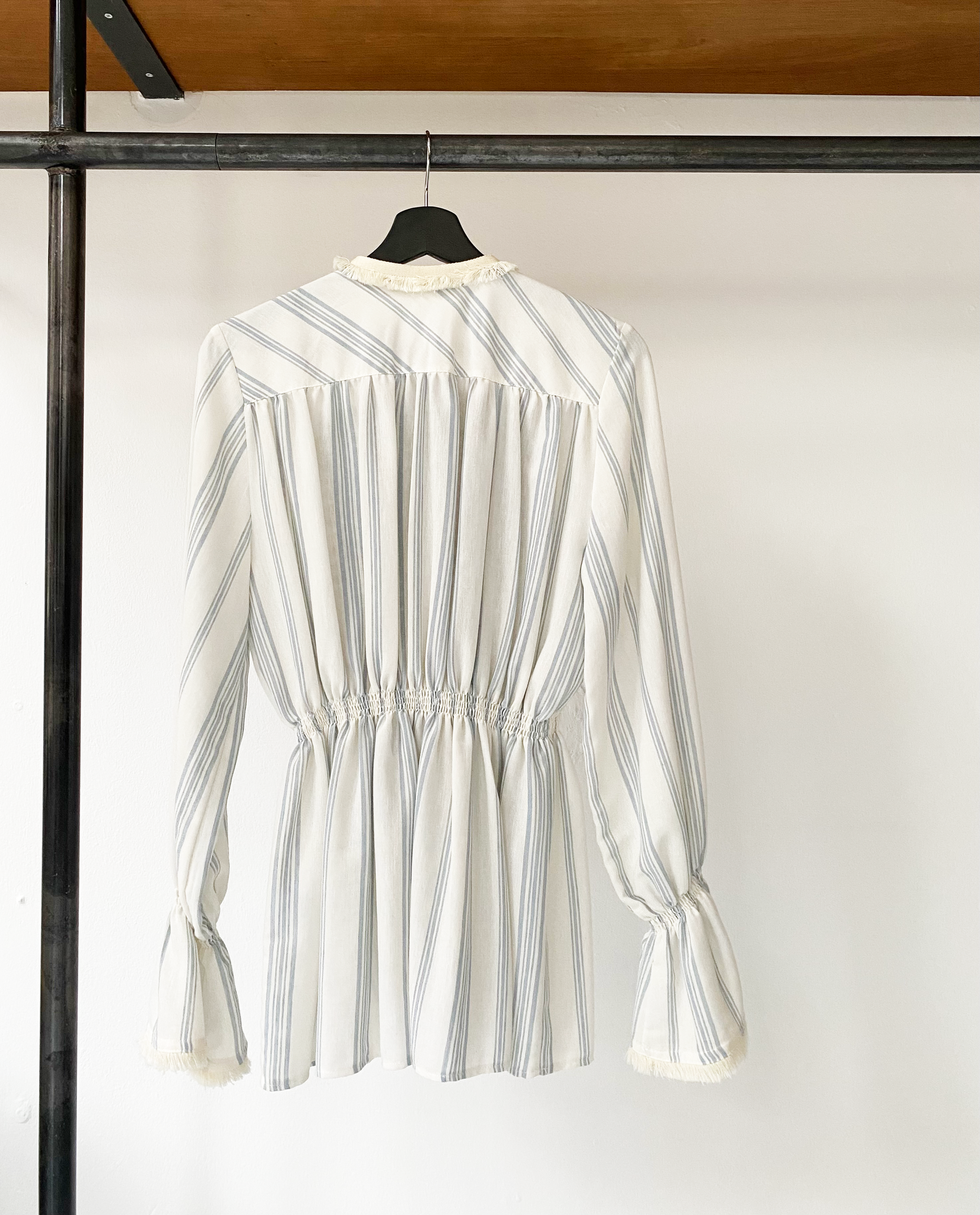 Lug Von Siga embroidered linen top size 38