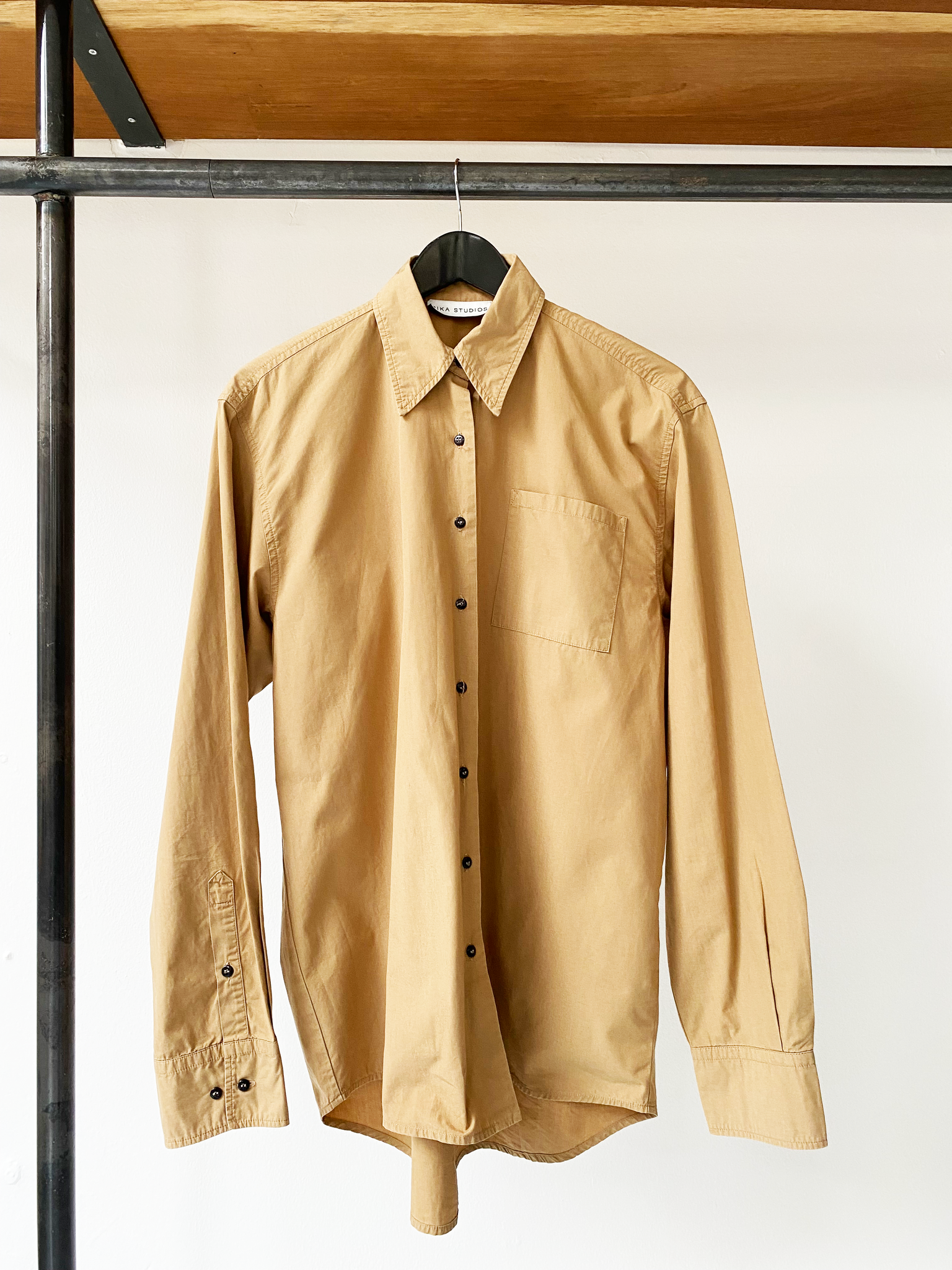 Rika Studios classic camel oversized shirt size S