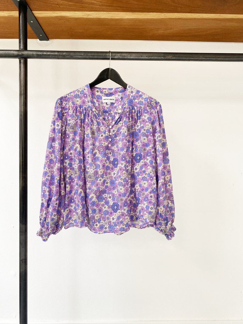 Antik Batik lilac floral print top size 36