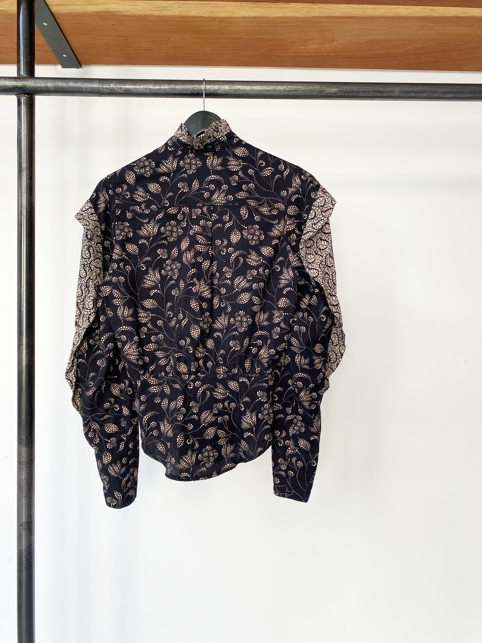 Isabel Marant Étoile black floral pattern shirt size 34