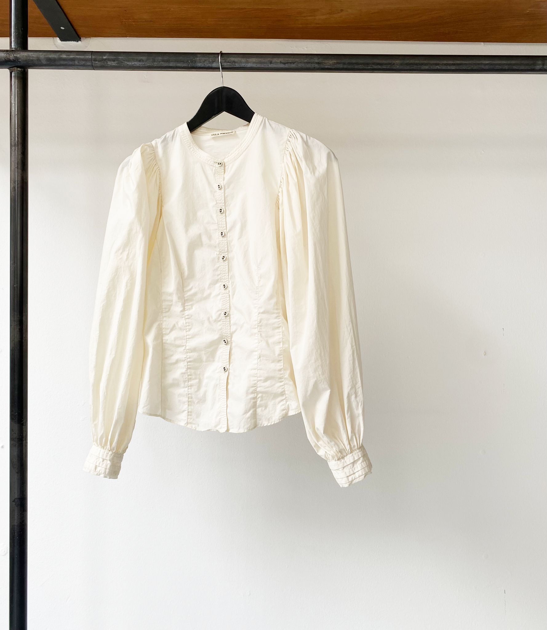 Ulla Johnson ecru puff sleeve blouse size 4