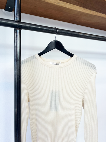Aiayu knitted rib sweater size M