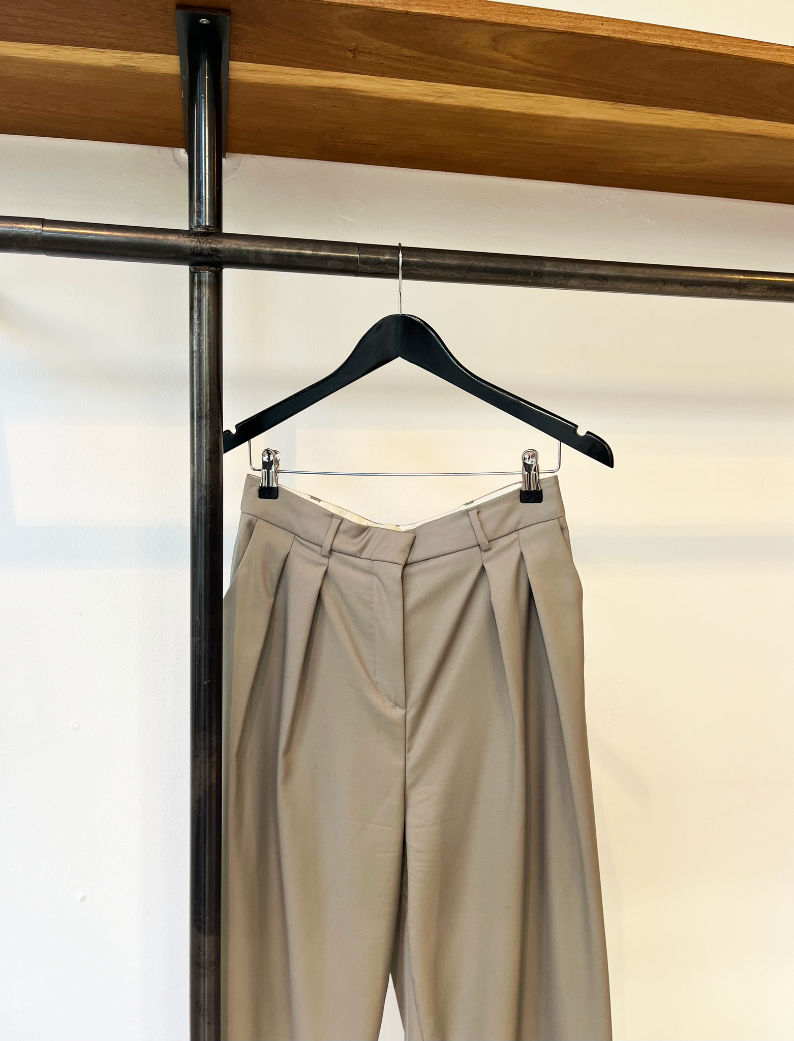 RÓHE stone grey wool trousers size 38