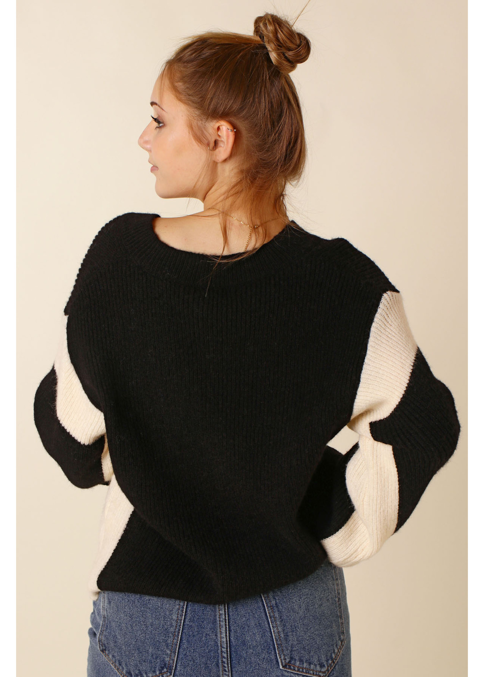 Moocci VINTAGE SWEATER  Black and Ecru - TU