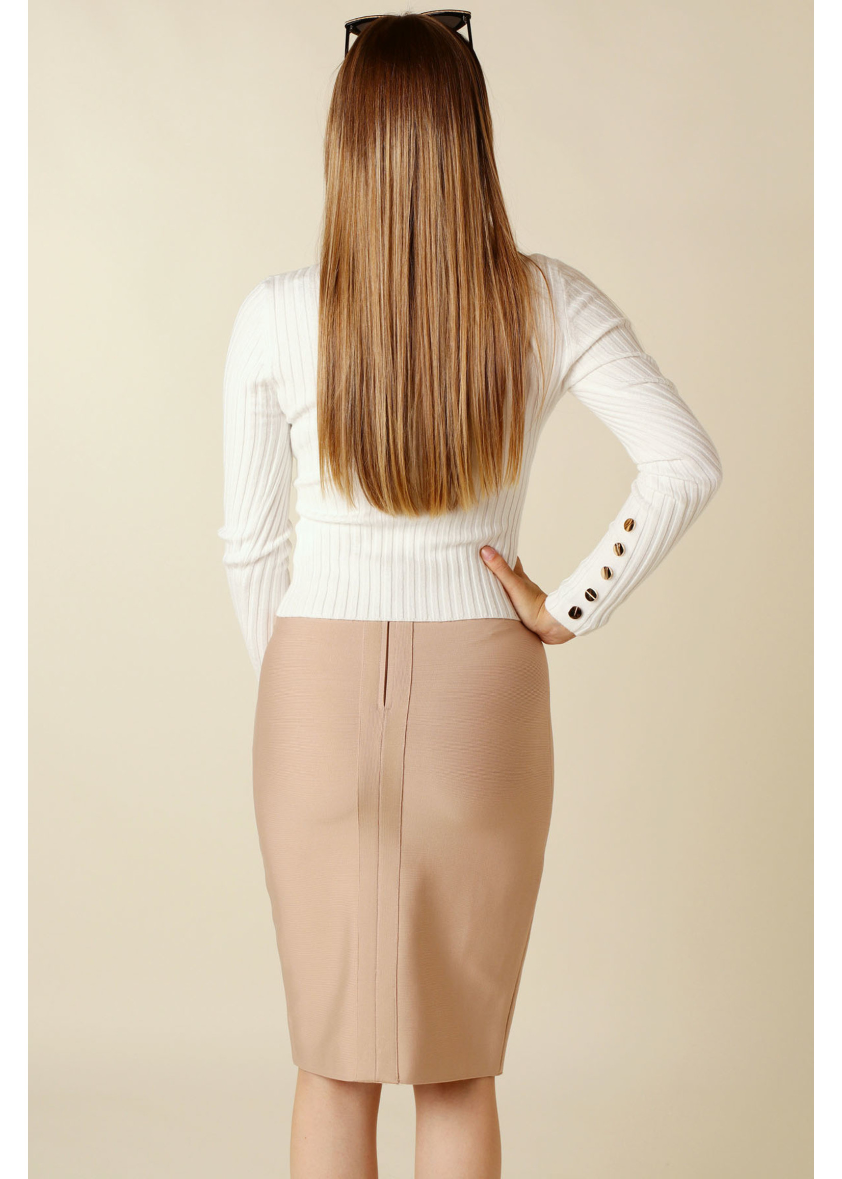 Moocci Fitted Skirt - BEIGE