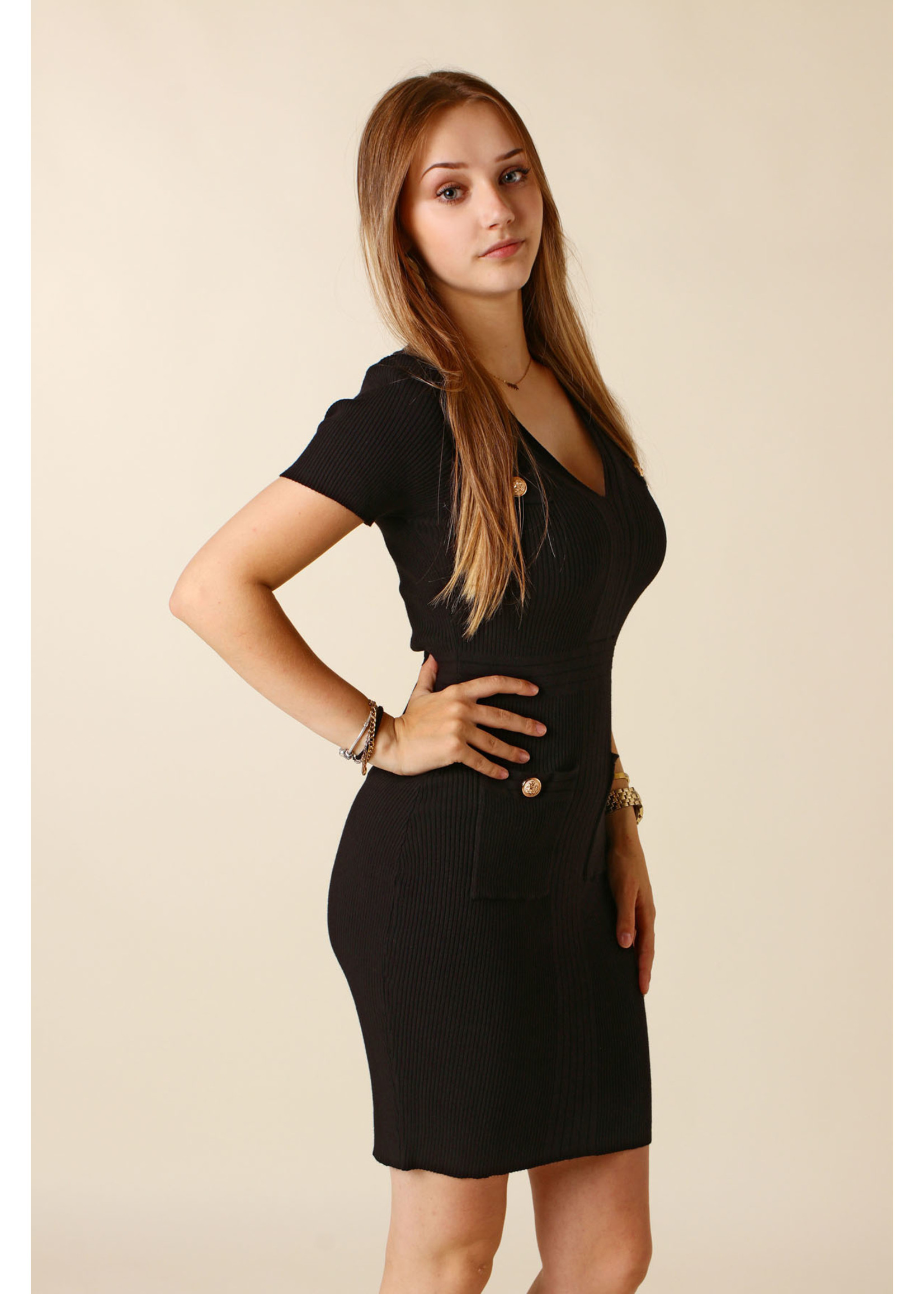 Moocci Fitted Dress Four Buttons