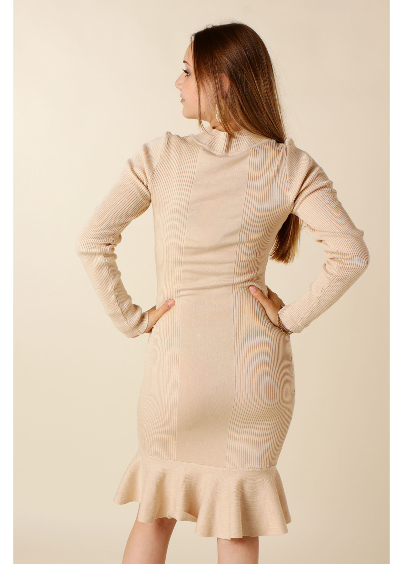 Moocci Dress Bottom Collar - BEIGE