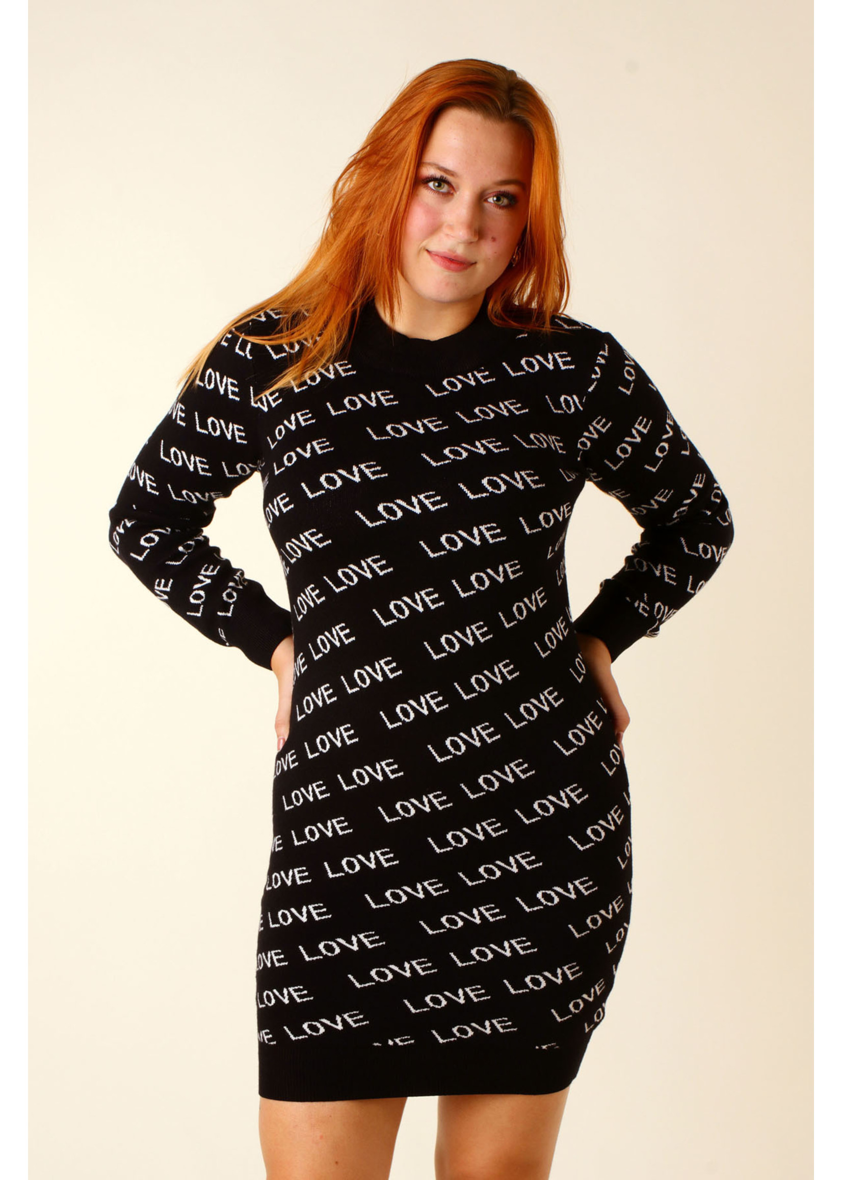 Moocci Dress LOVE - BLACK - R262 - TU
