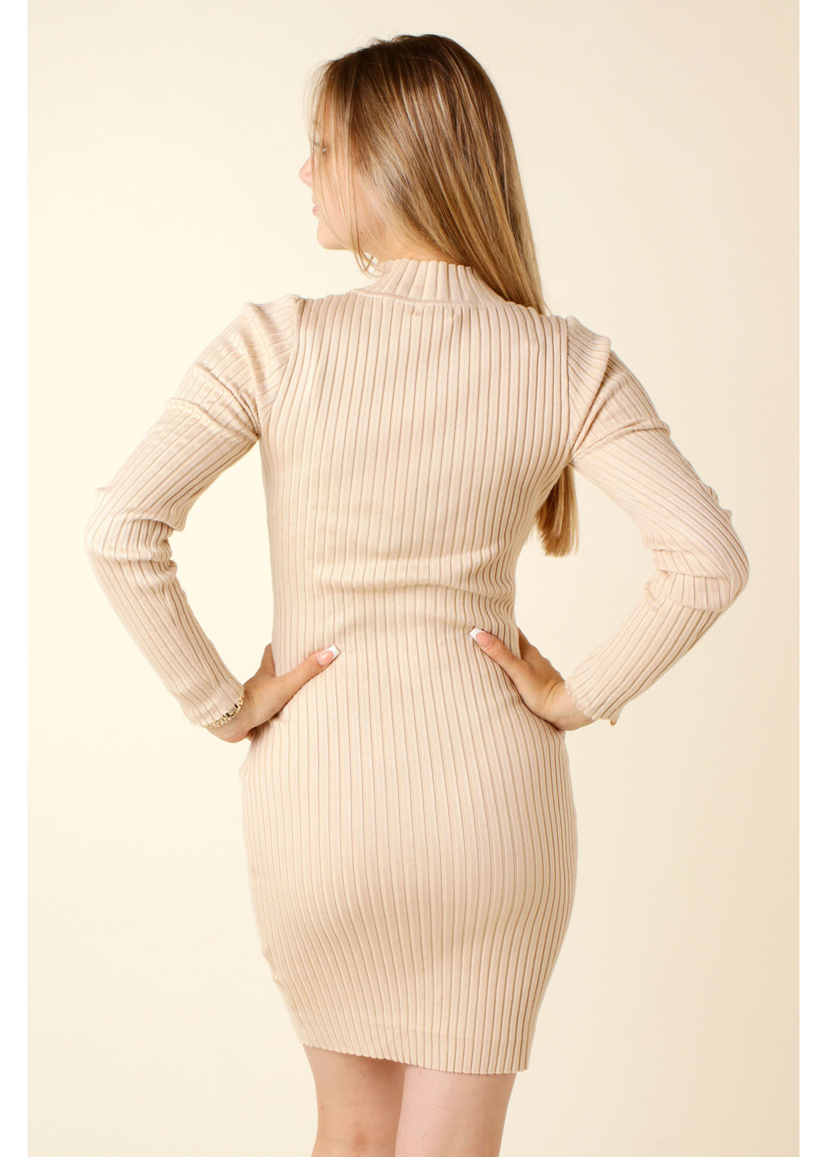 Moocci Fitted Dress Side Buttons - BEIGE