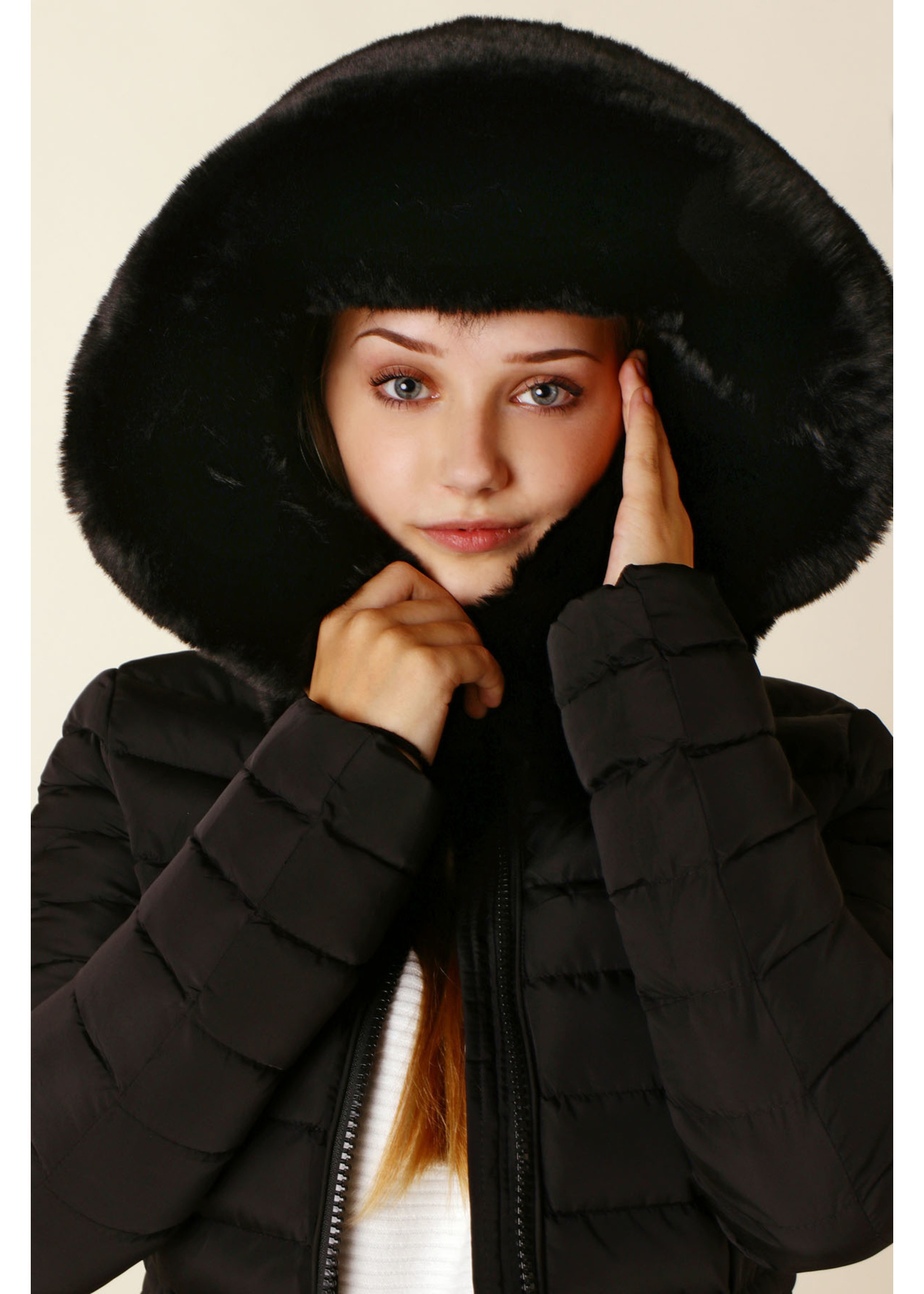 Wulux Jacket with Fur & Hood - BLACK