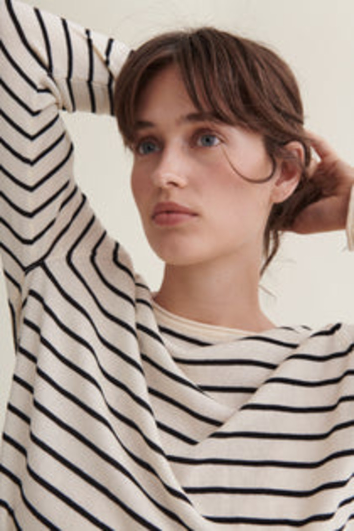 Basic Apparel Soya Sweater Stripe- whisper white/ black