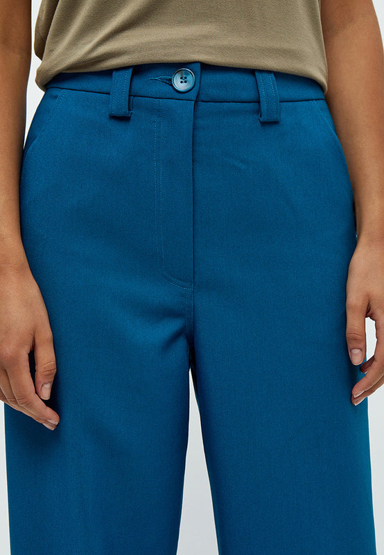 Peppercorn Ginette Pants- Gladious Blue