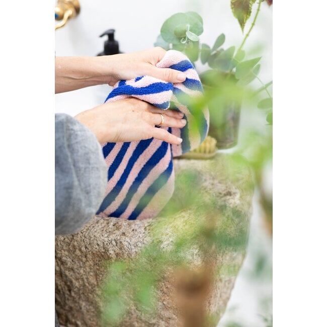 NARAM GUEST TOWELS S dazzling blue & rose