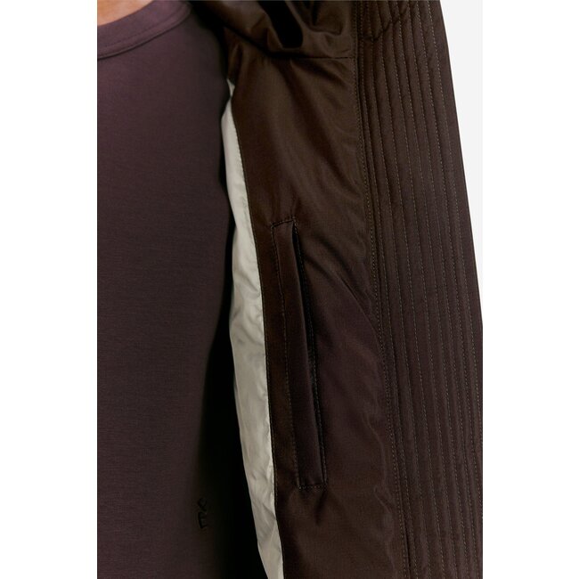 Elvine ELSIE 019 soil