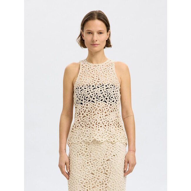 Selected Femme SLFALIMA SL CROCHET TOP B Sandshell