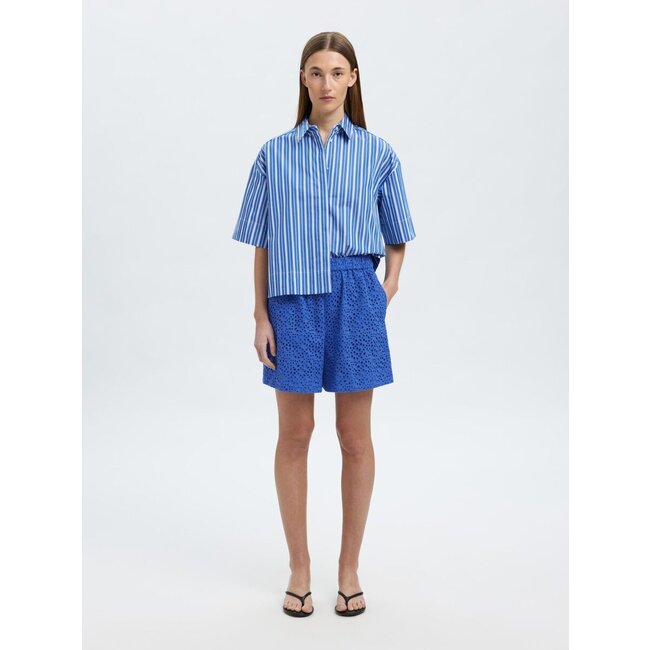 Selected Femme SLFLAERKE HW WIDE BRODERI ANG SHORTS B Dazzling Blue