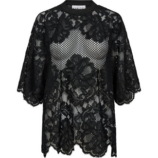 HAUTE L'AMITIÉ Curvey Lace Hem Tee Black