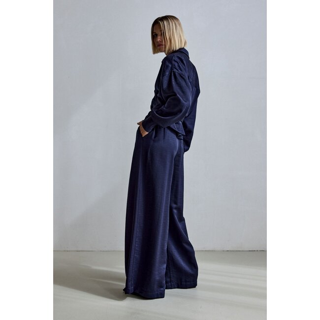 Femmes du Sud Odila Satin Navy