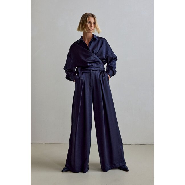 Femmes du Sud Odila Satin Navy