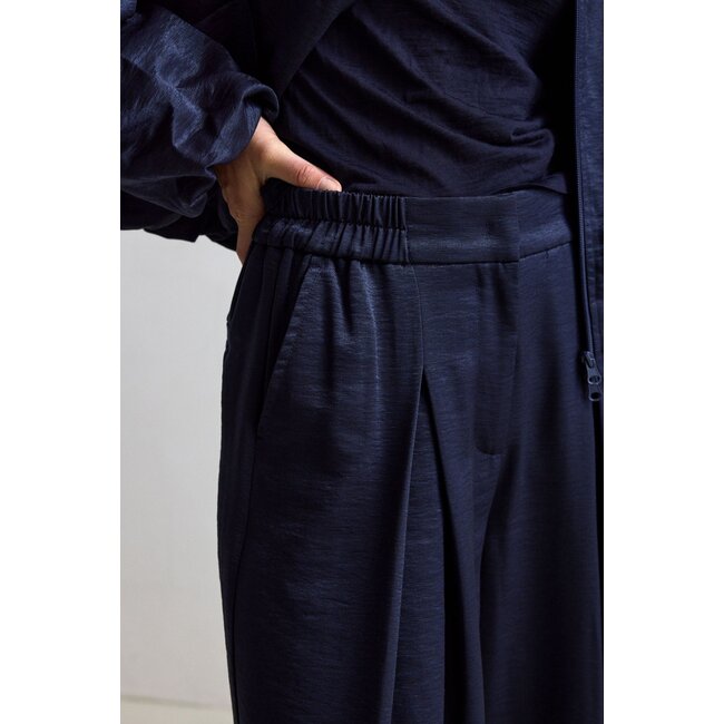 Femmes du Sud Odila Satin Navy