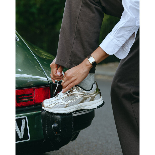 Mercer The Re-Run Cracked Gold