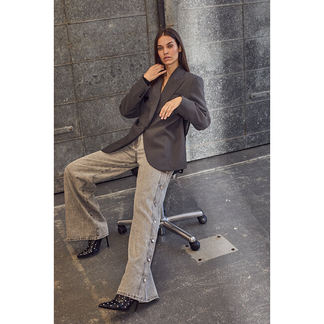 HAUTE L'AMITIÉ Side Panel Button Tall Jeans Light Grey