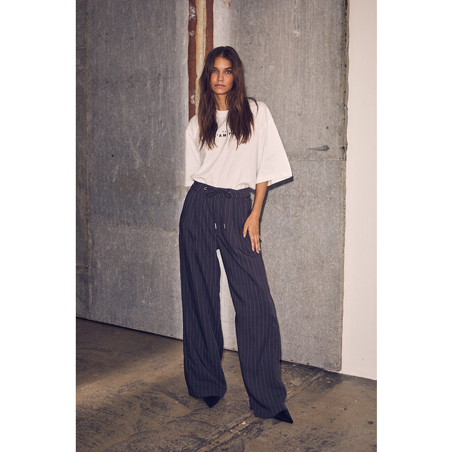 HAUTE L'AMITIÉ Michelle Pin String Tie Tall Pant Dark Grey