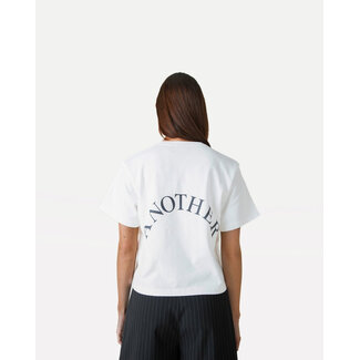 Another Label ALGina Amsterdam tee Off-white