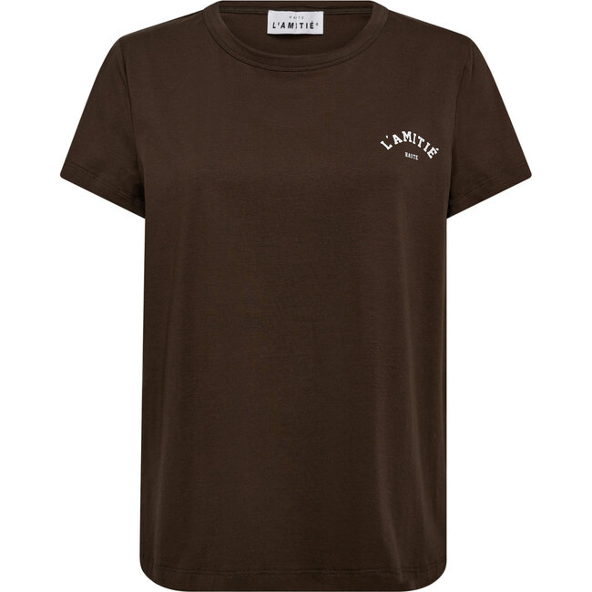 HAUTE L'AMITIÉ Mini Curve Logo Tee Mocca