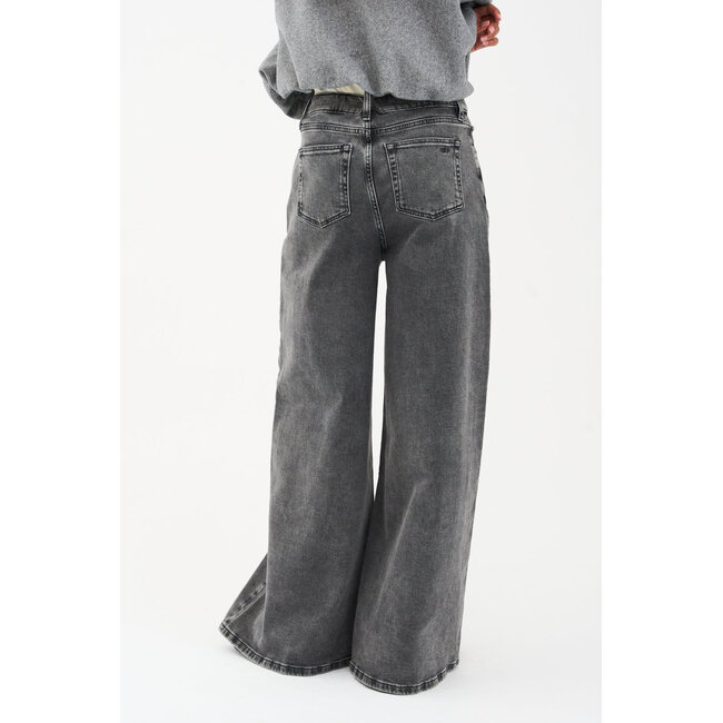 IVY-Tyla Oversize Jeans Wash Faded Grey Cannes Grey