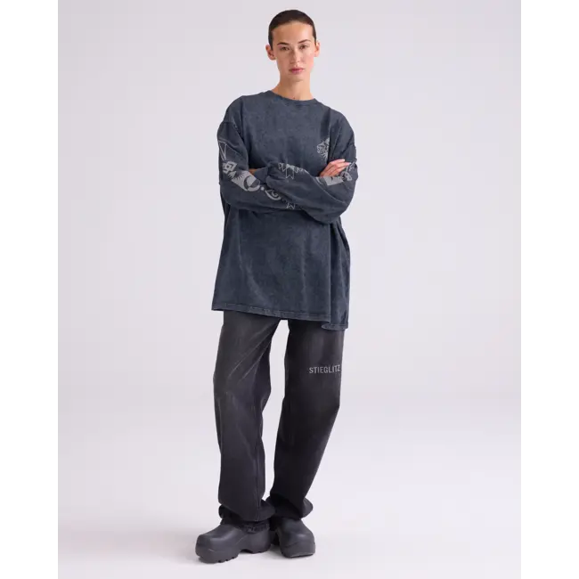 Benjamin Skate Longsleeve Black